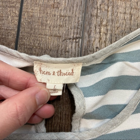 Hem & Thread Decorative Button Stripe Tank Top Size L - Picture 3 of 8